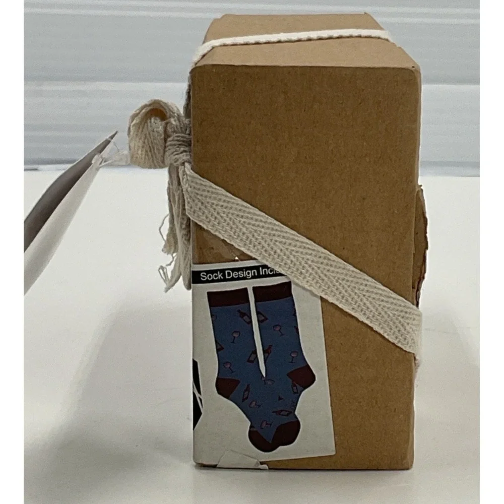 Primitives by Kathy Wine Gift Set Box‎ Sign and Socks